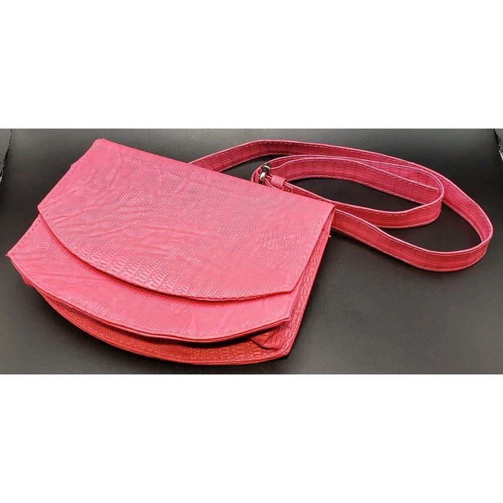 Child’s Faux Leather Hot Pink Shoulder Strap Purse Excellent Condition Unbranded